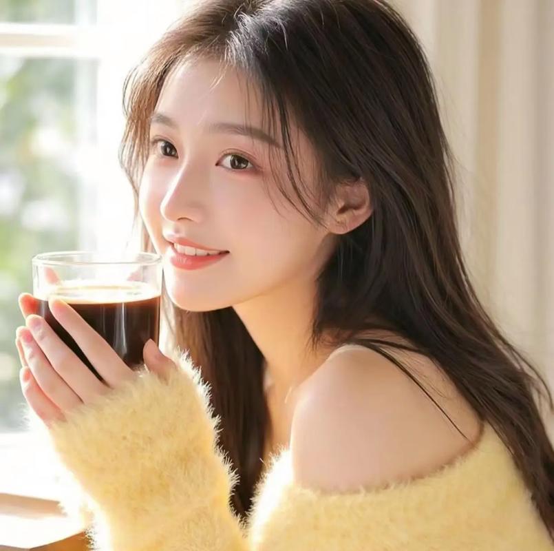 内蒙古二连浩特铁路口岸今年通行中欧班列突破2000列